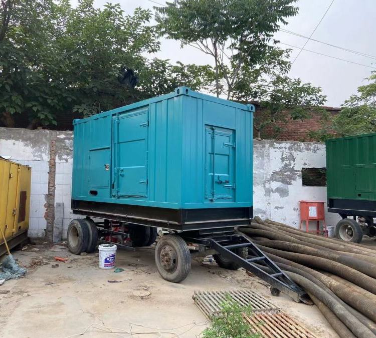 霞山柴油发电机机组的控制器是如何操作使用的?