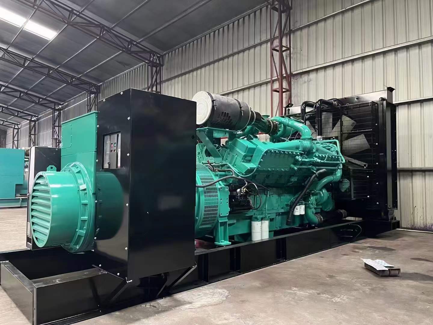 霞山如何评估无功补偿装置的性能和效果？