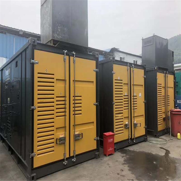 霞山温度变化对不同类型欠压保护装置的可靠性影响有何差异？