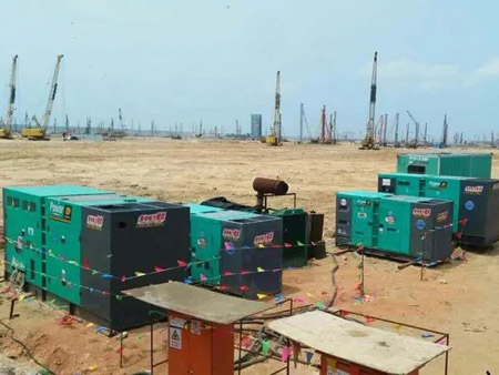 霞山柴油发电机组干式空气滤清器的维护成本高吗？